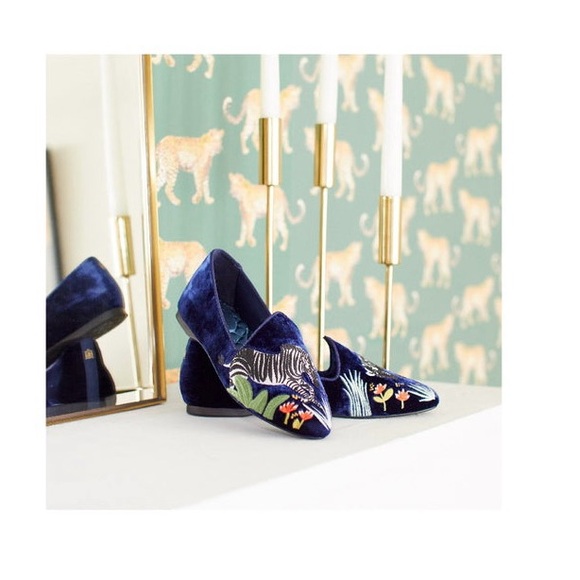 Birdies Shoes - Birdies Navy Blue Velvet Embroidered Flats -NWT 9.5